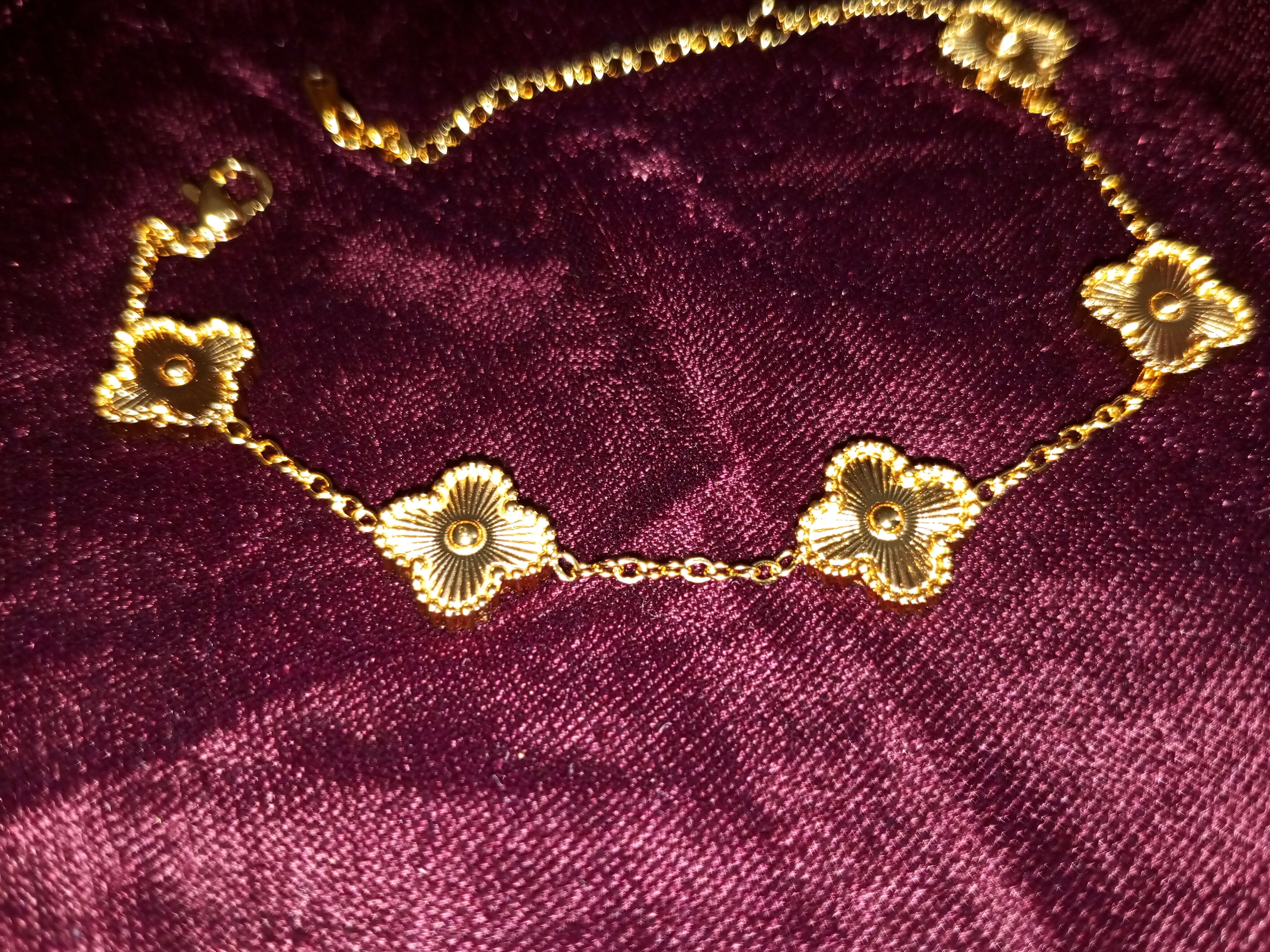 Four leaf clover bracelet